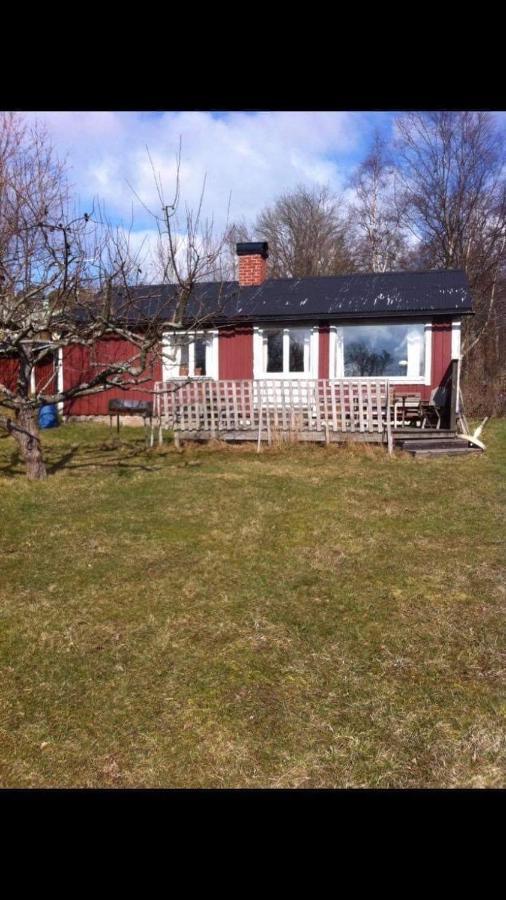 Semesterhus I Stockholms Skaergard, Runmaroe Vaermdoe Namdo Ngoại thất bức ảnh